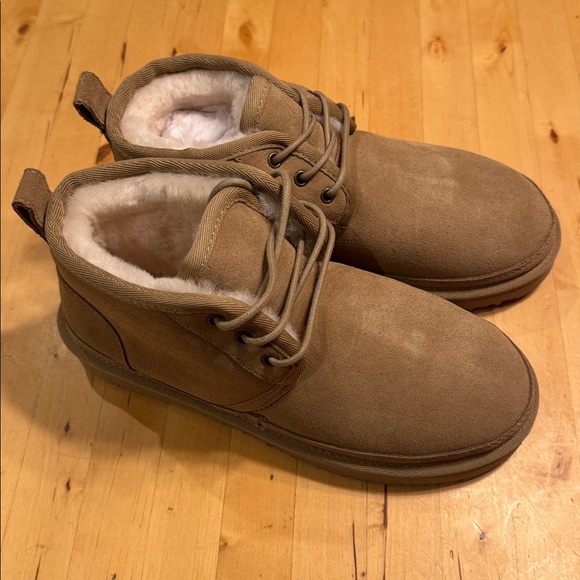 Quince Australian Shearling Chukka Bootie, NIB, Various - Picture 4 of 11